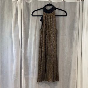 🆕 *NWT* Laundry by Shelli Segal Gold/Silver Dress